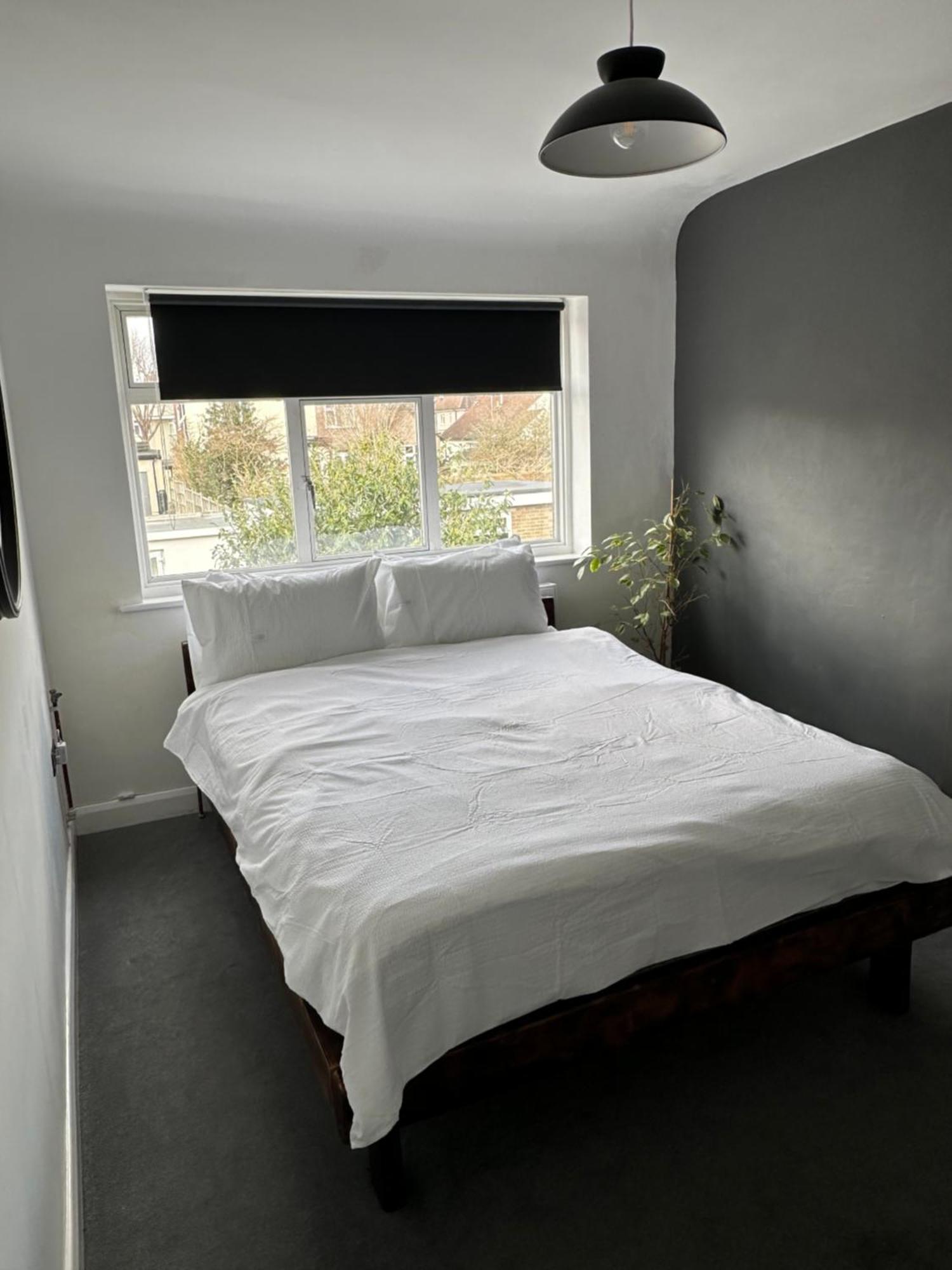 Gazde/Camere de închiriat House Sidcup